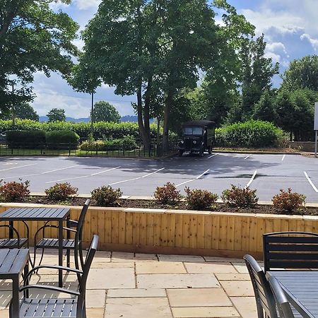 The Oakwood Hotel By Roomsbooked Gloucester Exterior foto